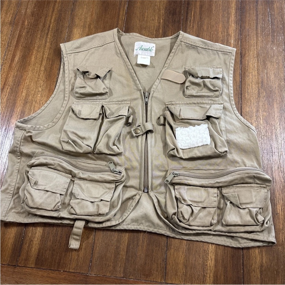 Ausable Men's Large Fly Fishing Vest Khaki Tan Utility Multi Pocket Cargo Fish